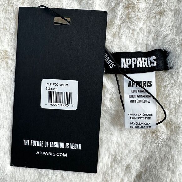 NWT Apparis Bambi Faux Fur Pull-through Scarf Stole Wrap Cream Ivory One Size - Picture 9 of 11